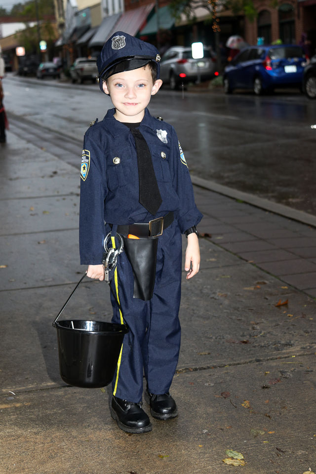 Halloween Trick or Treat Downtown Morganton 2019-9591.JPG